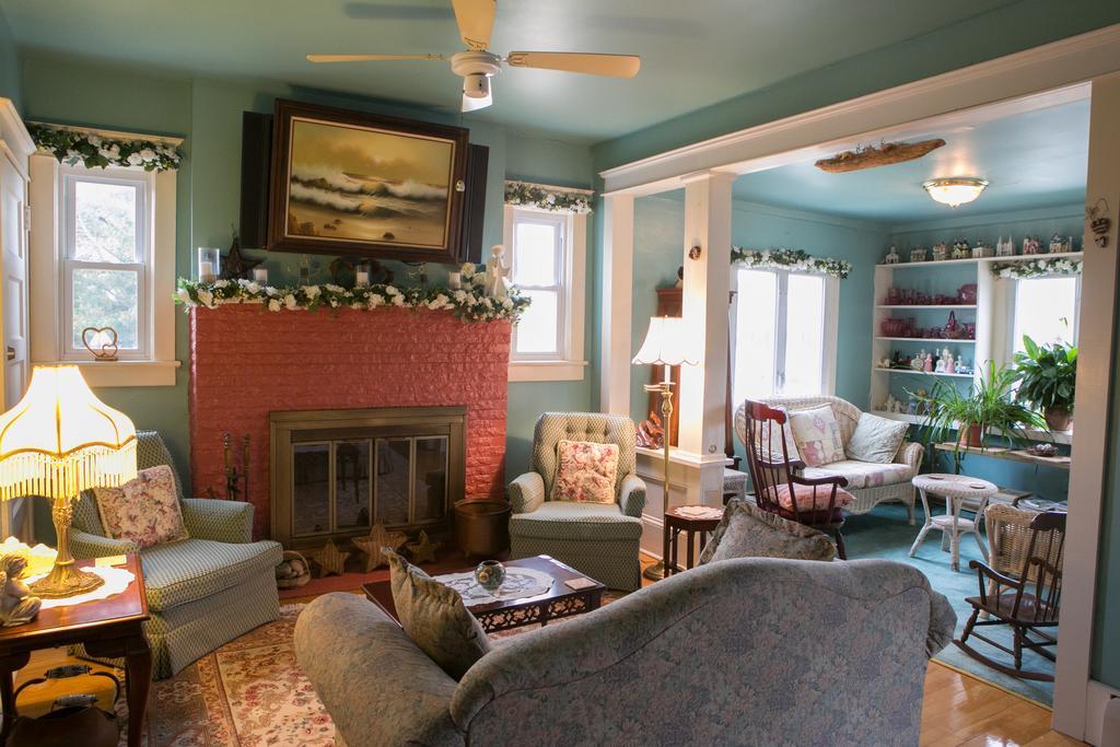 The Bentley Inn Bay Head Exterior photo